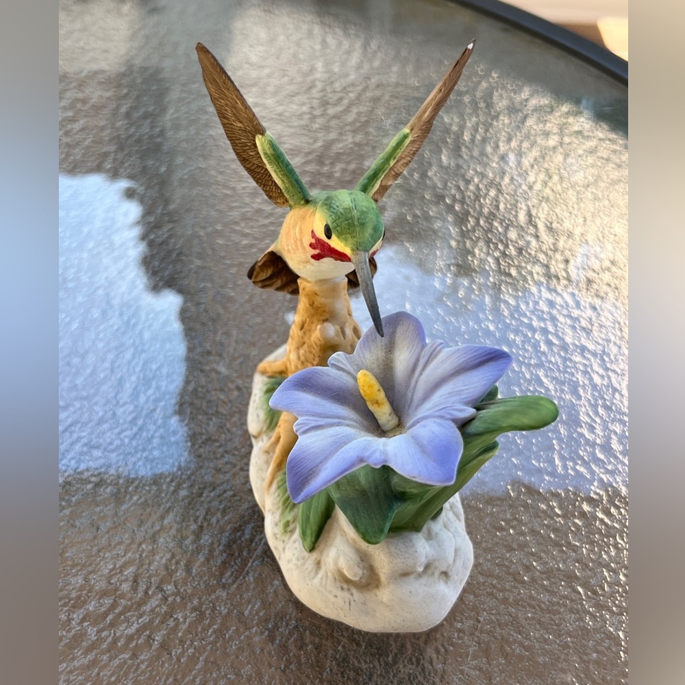 1996 Bronson Collectibles Calliope Hummingbird with Gentian Flower 4” - Picture 2 of 5